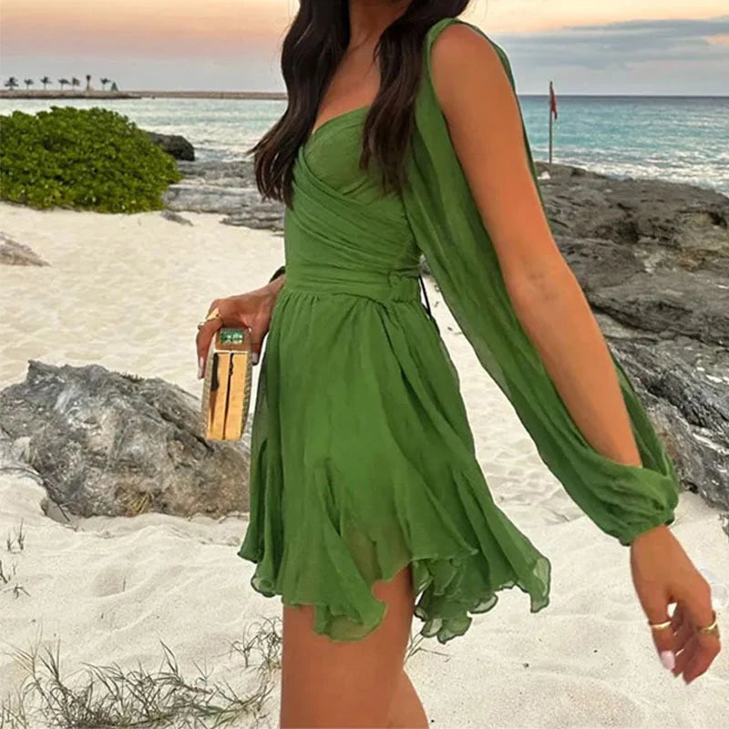 Vestido corto de gasa con escote en V y mangas abullonadas