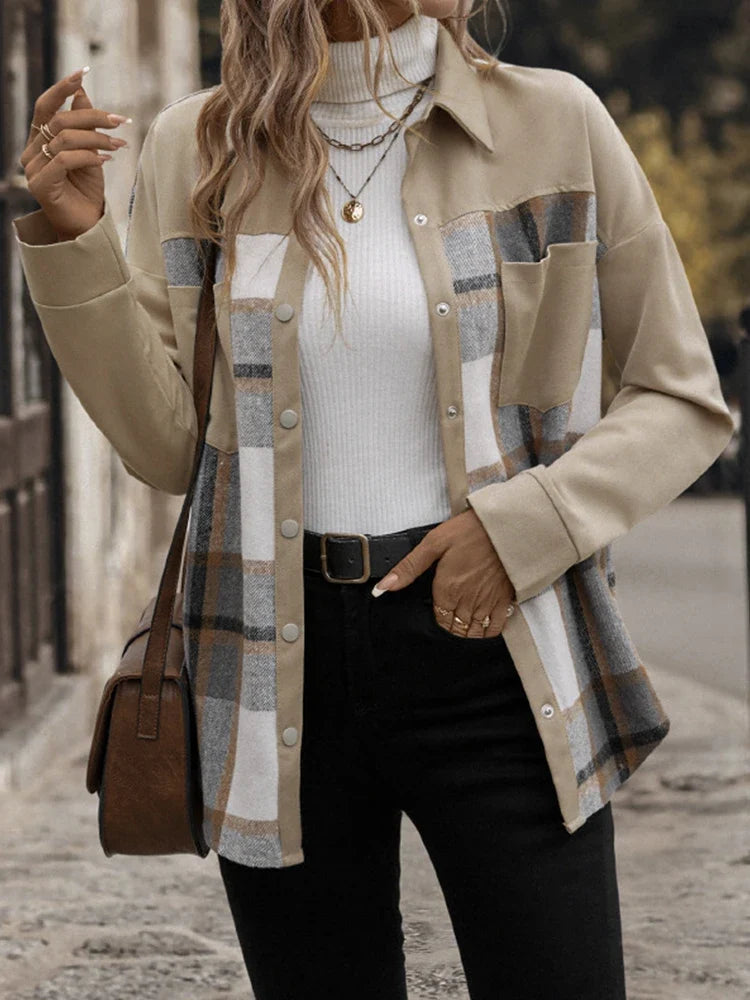 Women's retro-style collared pocket plaid shirt