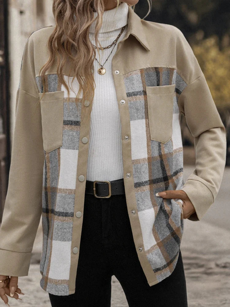 Women's retro-style collared pocket plaid shirt