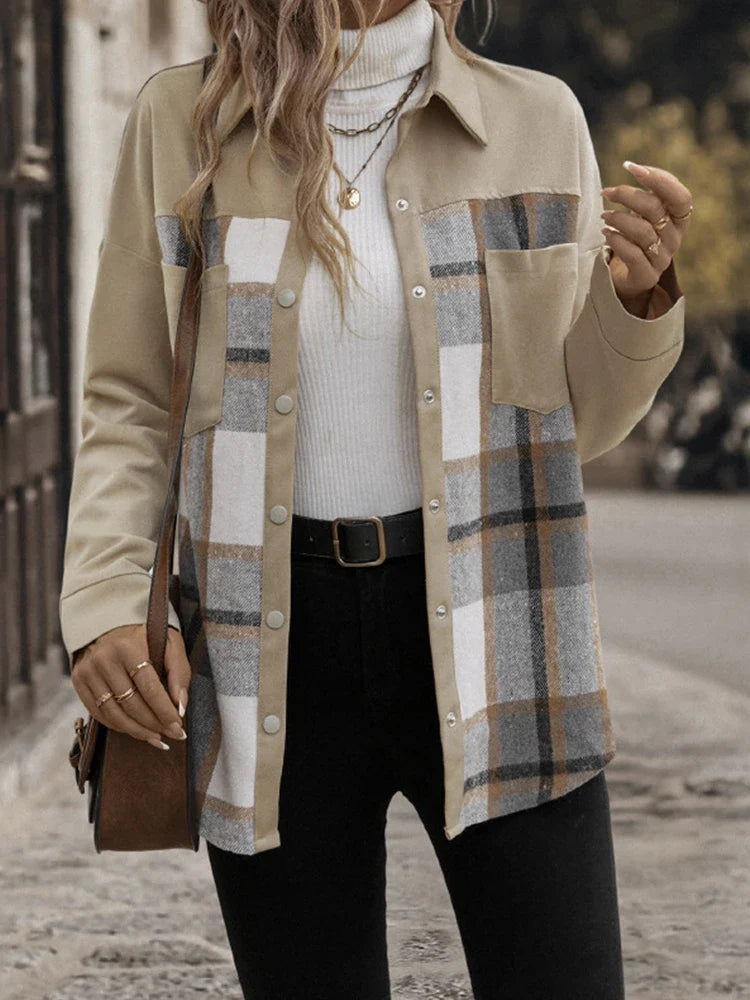 Women's retro-style collared pocket plaid shirt