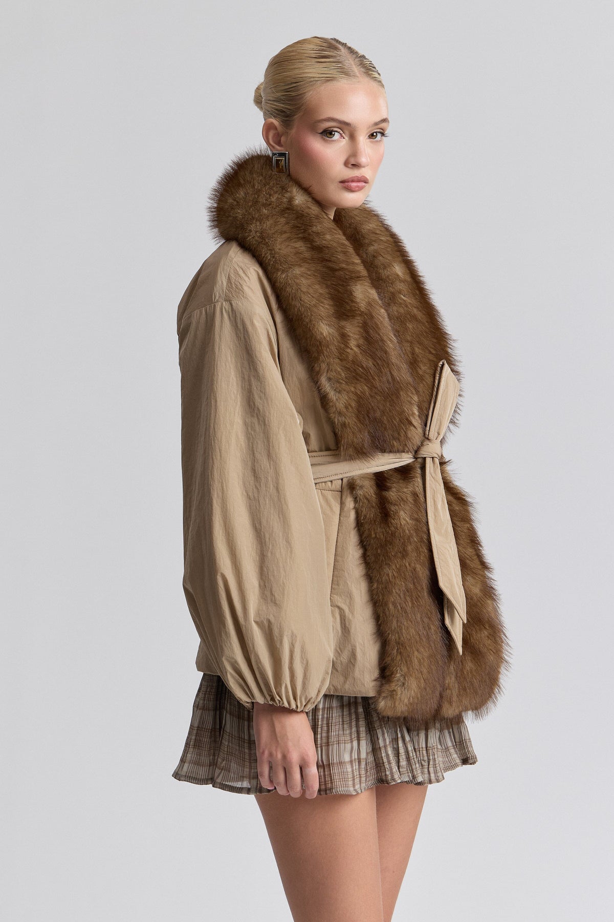 Parka brown faux fur jacket with long balloon sleeves and removable belt - Shop cute parka jackets by Avec Les Filles.