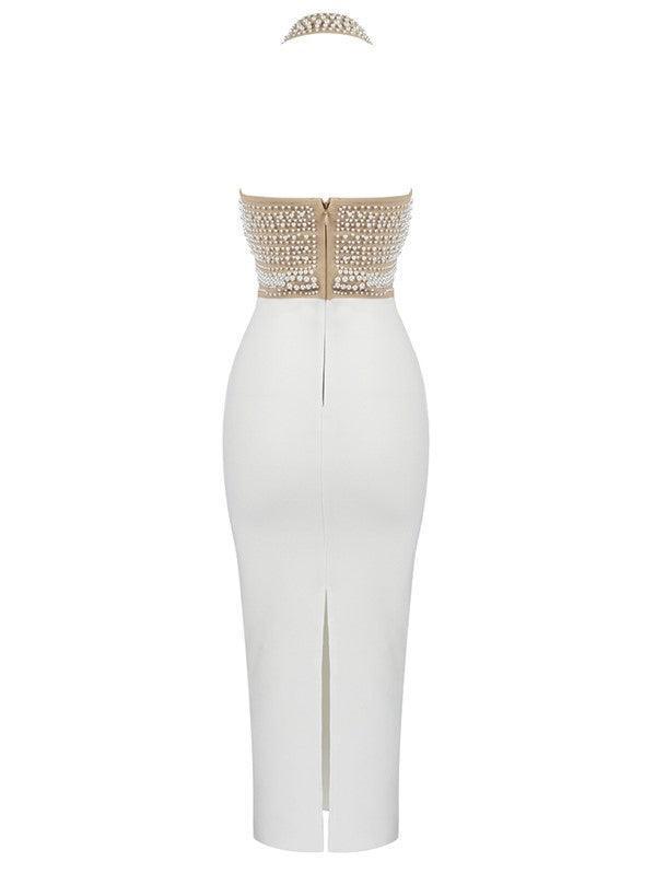 Vestido tipo bandage Isabella en beige con cuello halter y detalle de perlas