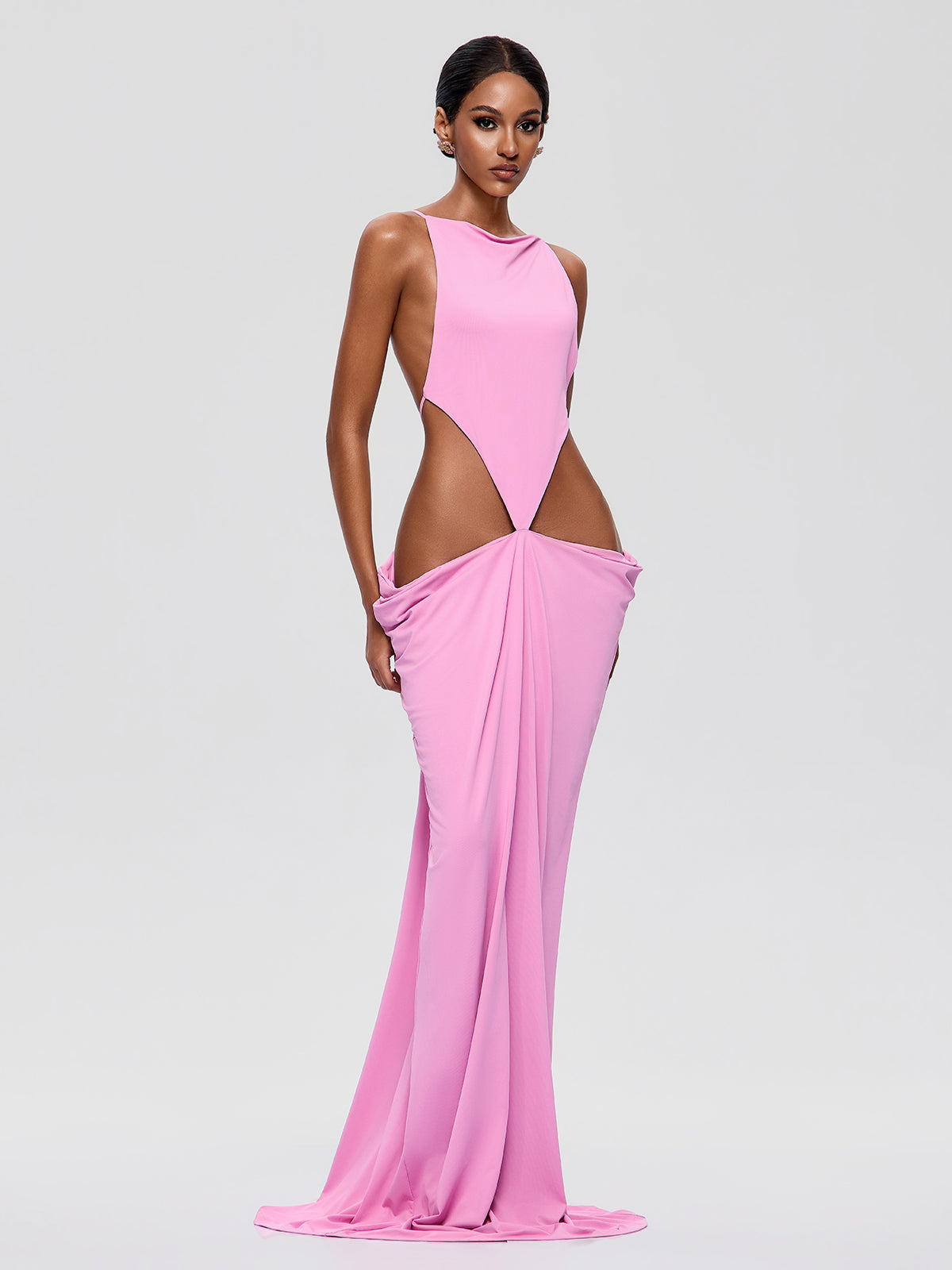 Maxivestido drapeado Norvalen rosa con espalda descubierta y aberturas
