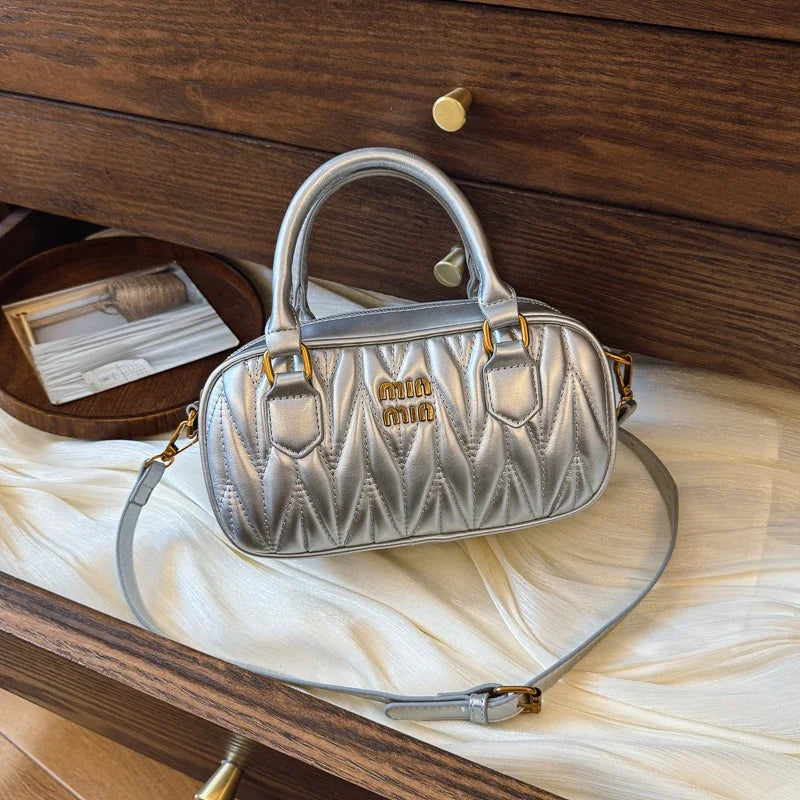 Bolso elegante estilo urbano y commuter
