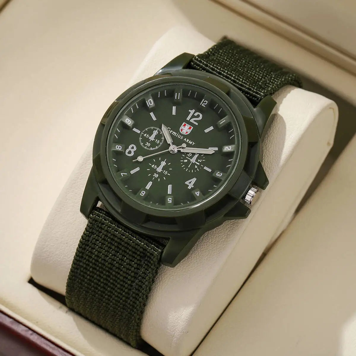 Reloj Militar Deportivo para Hombre – Estilo Casual y Aventurero