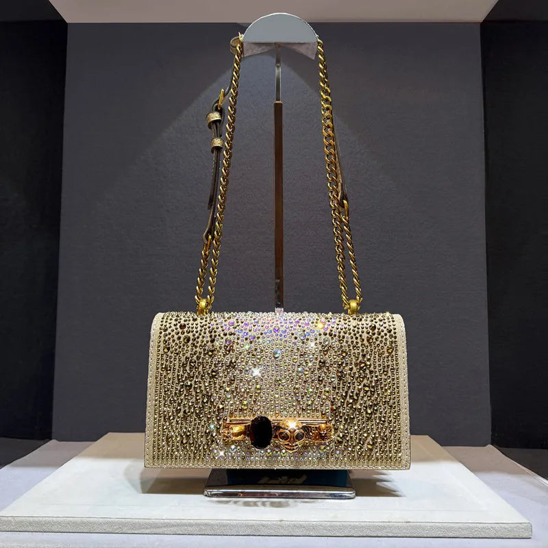 Bolso de Noche de Lujo con Cadena Dorada