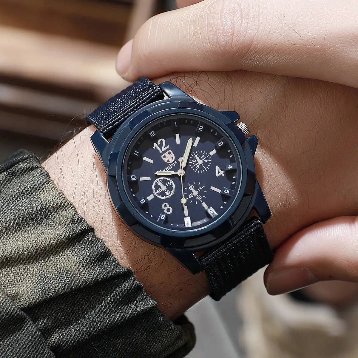 Reloj Militar Deportivo para Hombre – Estilo Casual y Aventurero