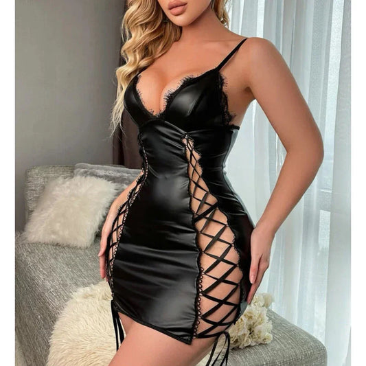 Minivestido Camisole de PU con Escote V Profundo, Encaje y Cordones | Clubwear Ajustado