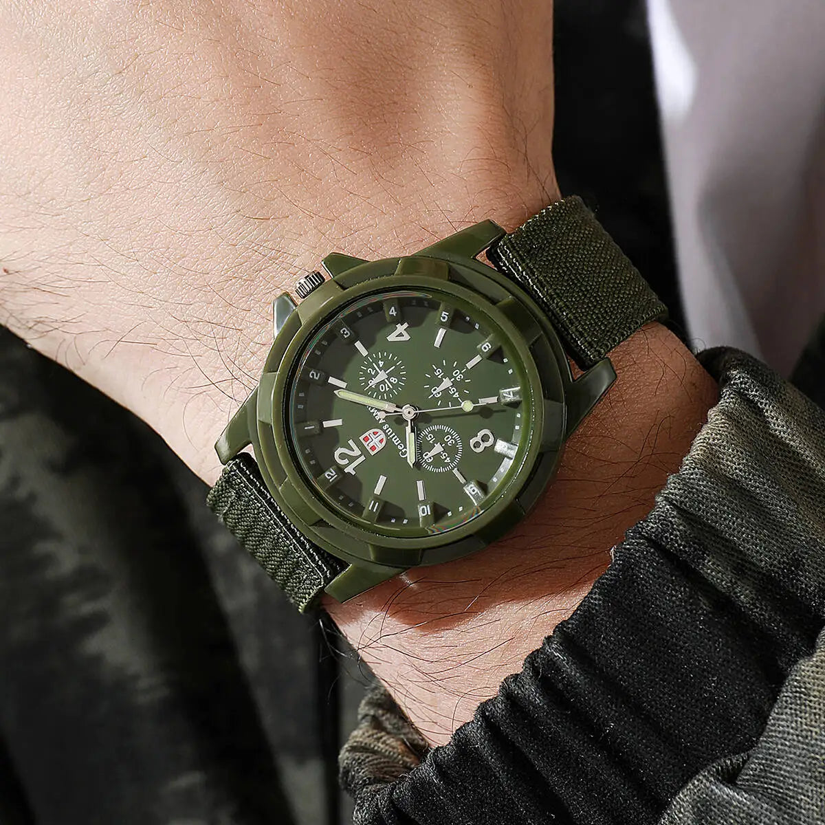 Reloj Militar Deportivo para Hombre – Estilo Casual y Aventurero